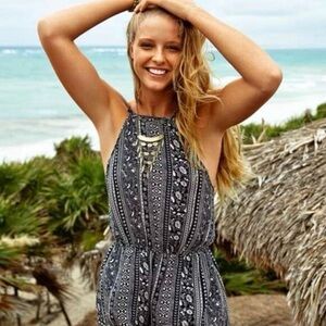 American Eagle Outfitters Black and White Jumpsuit